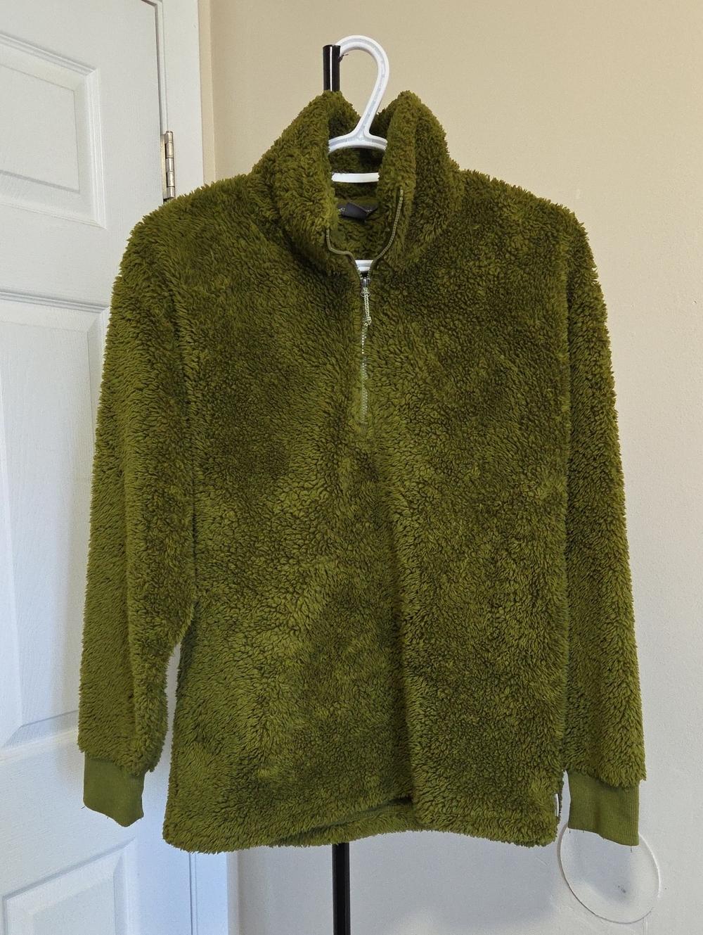Eddie Bauer Olive Green Sherpa Half-Zip Sweater